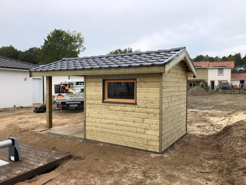 construire un abri de jardin sur mesure du coté de Léognan