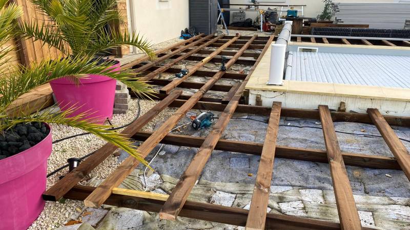 Création d'une terrasse Milboard sur la commune de Toulenne