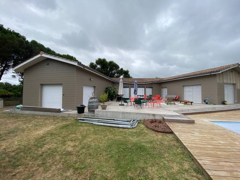 Pose lambris pvc à Quinsac