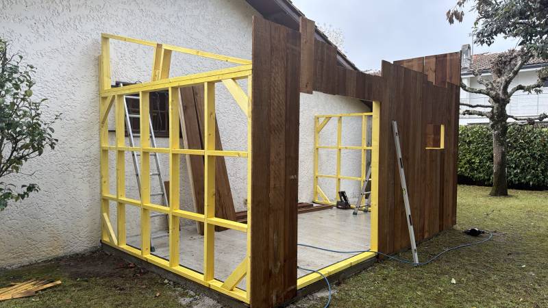 OSSATURE BOIS A GUJAN PROCHE DE BORDEAUX 