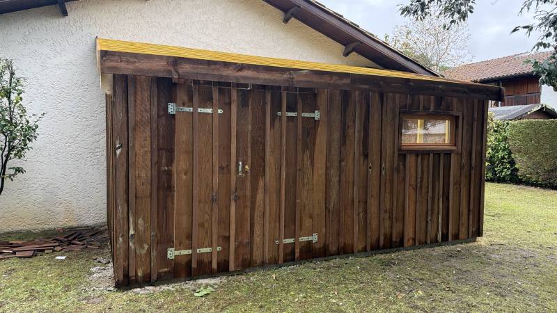 CREATION D UNE DOUBLE PORTE EN VOLIGE ET COUVRE JOINT AUTOCLAVE A GUJAN PROCHE DE BORDEAUX