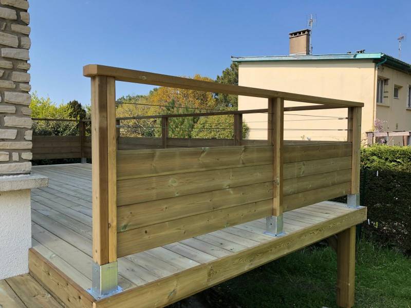 Terrasse avec garde corps sur mesure  autour de Marcheprime 