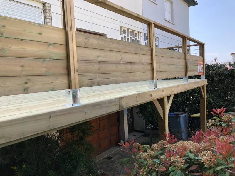 Terrasse bois avec garde corps : devis gratuit rapide 