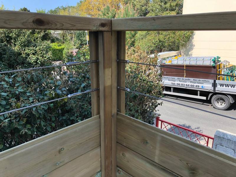 Terrasse avec garde corp 