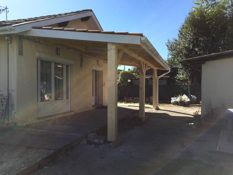Realisation d'une pergola mono pente eu tuile sur la commune de Pessac