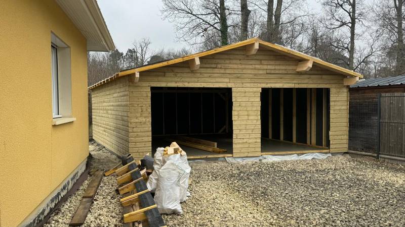 Création d'un double garage en ossature bois à Margaux Cantenac
